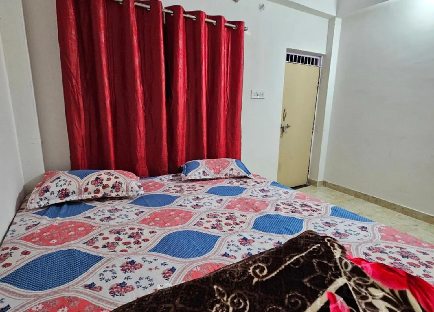 Shri Kashika Home Stay Varanasi 0*,  Índia
